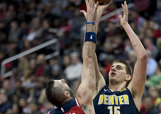 斯卢茨基首 斯卢茨基首