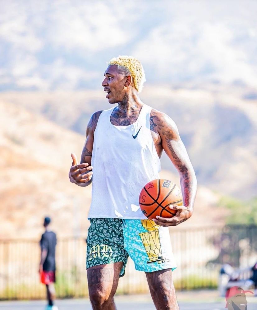 留下更多操 留下更多操